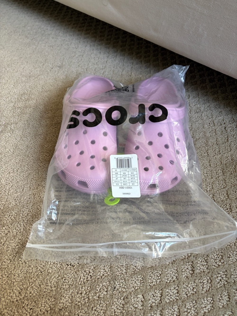 CROCS Classic Clog in Pastel Lilac